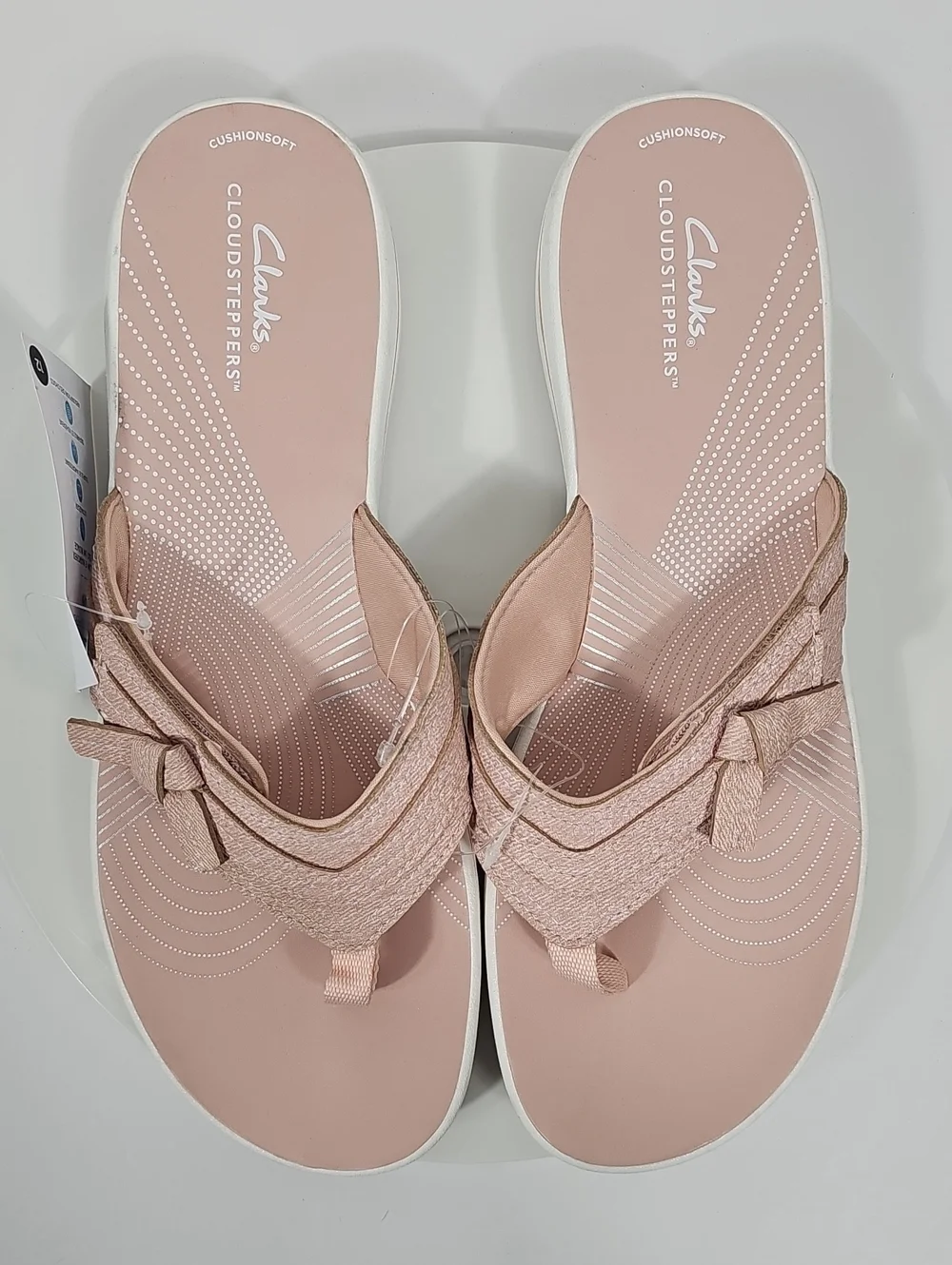 NWT Clarks Cloudsteppers Cushion Soft Bow Thong Sandals Blush Pink 12